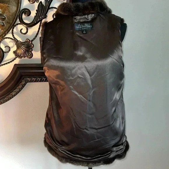 Donna Slayer’s Fabulous Furs Women’s 100% Faux Brown Mink Fur Vest Size … - Picture 10 of 14